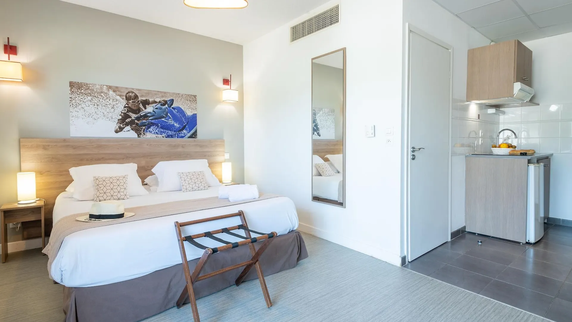 **** Hotell Comfort Aparthotel Cannes Mandelieu Frankrike