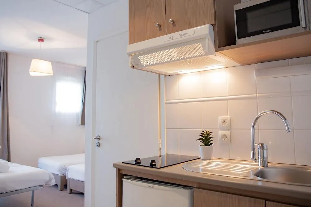 Zenitude Hôtel-Résidences Cannes Mandelieu Confort Hotel
