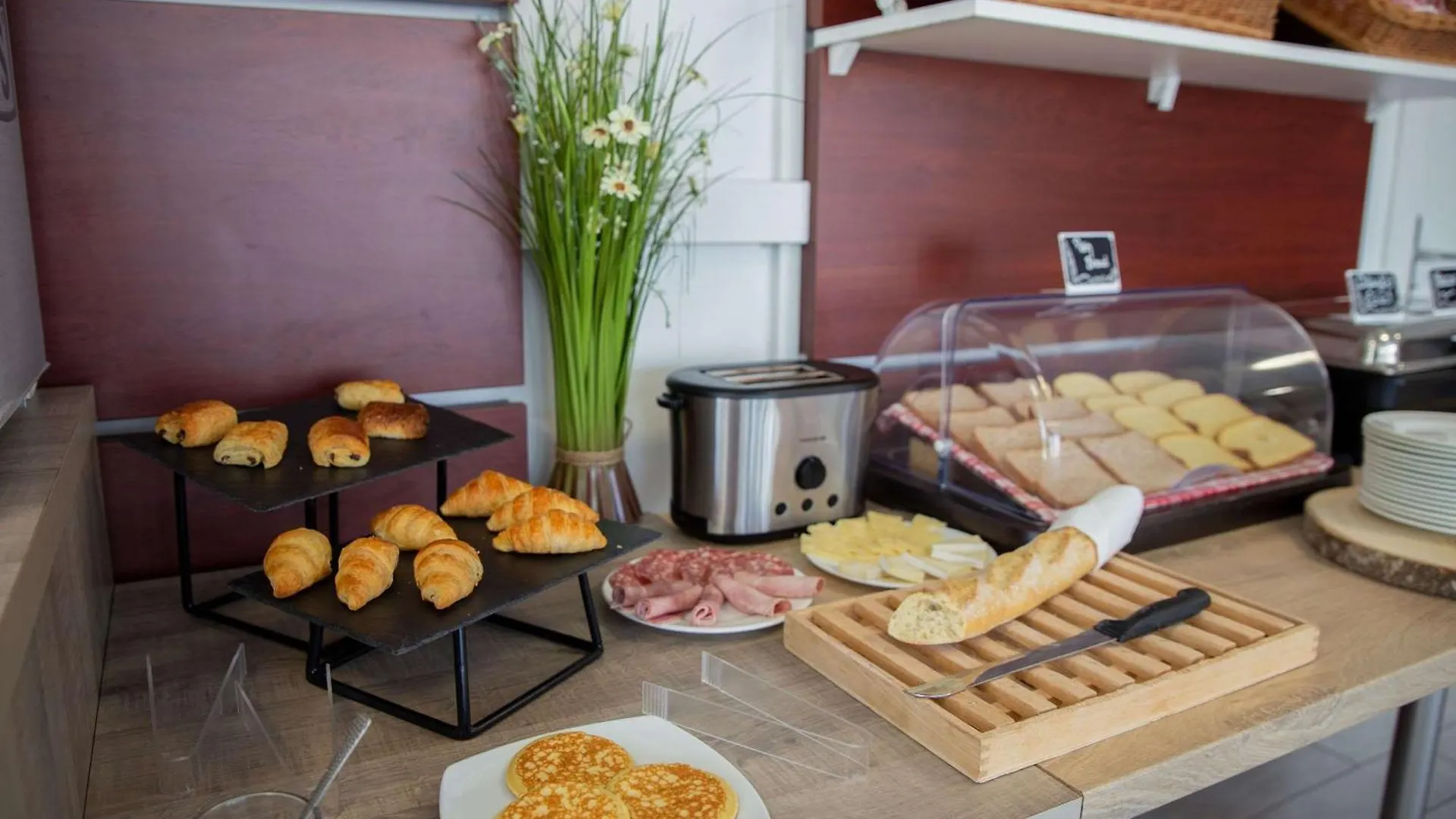 Zenitude Hôtel-Résidences Cannes Mandelieu Confort Hotel